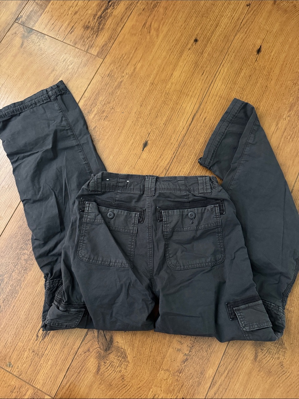 American Eagle Outfitters Charcoal Cargo Pants - Picture 2 of 5